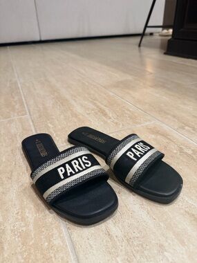 Black 'PARIS' Slide Sandals with Cream Stripes